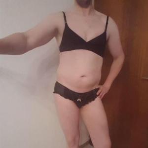 Leonie37