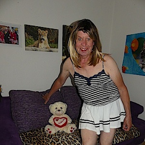 Vanessa-2320