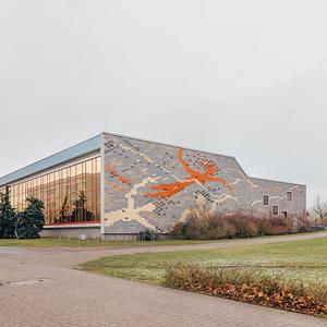 Schwimmhalle Halle-Neustadt
