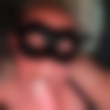 Nylonhure64