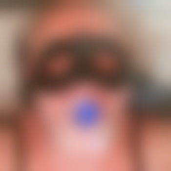 Nylonhure64