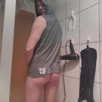 Stringtangerboy