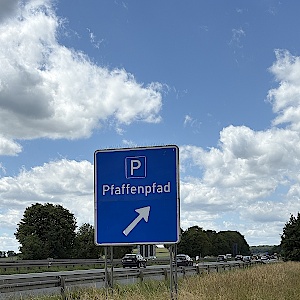 PP Pfaffenpfad an der A45 , Richtung Dortmund