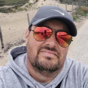 Gay78