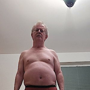 TomNacktbareSau65