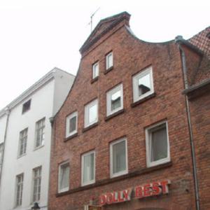 Dolly Best