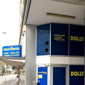 Dolly Buster